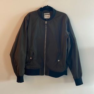 Goodfellow & Co water resistant jacket